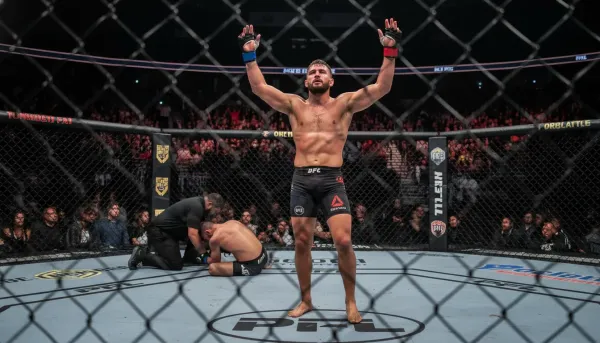 Johnny Eblen Returns to Dominance with Crushing Victory Over Bryan Battle at PFL Pittsburgh